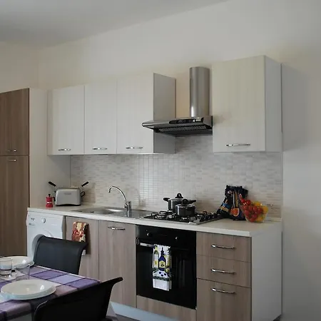 Mareinsicilia Dammusa Holiday home *